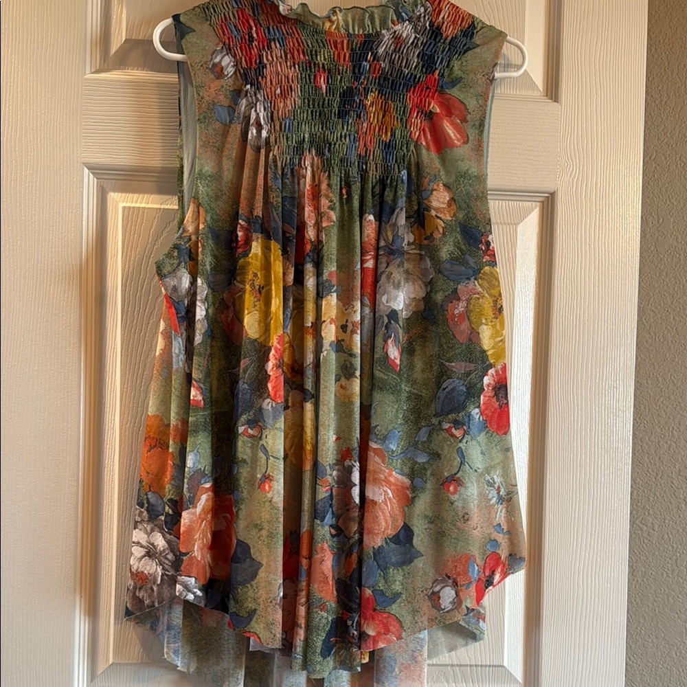 Floral Sleeveless Top by Deleta - Multicolor